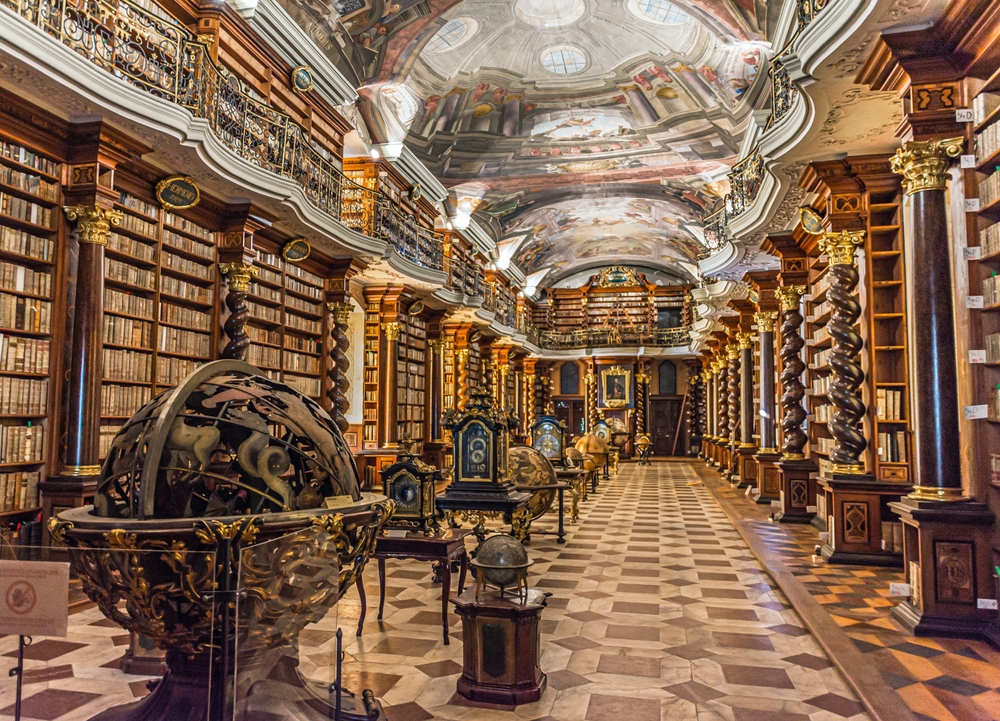 Univerzitetna knjižnica